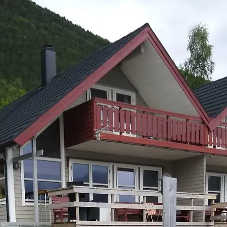 Bremanger Sjobuer Ved Apartment